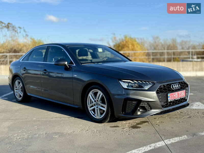 Седан Audi A4 2020 в Киеве