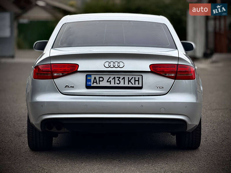 Седан Audi A4 2012 в Запорожье