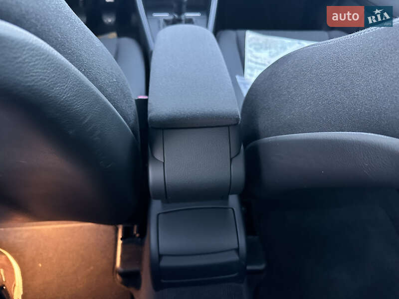 Седан Audi A4 2006 в Вінниці