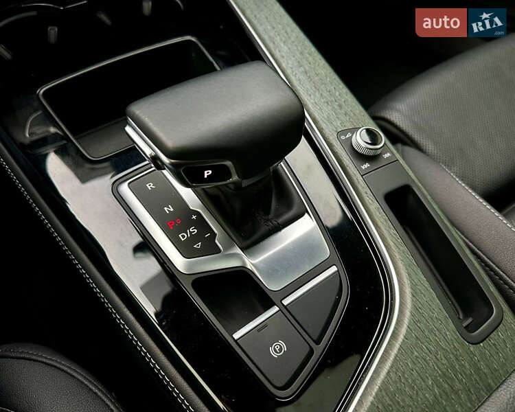 Седан Audi A4 2020 в Киеве фото 27 Седан Audi A4 2020 в Киеве