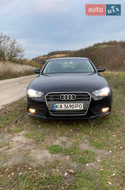 Седан Audi A4 2013 в Киеве
