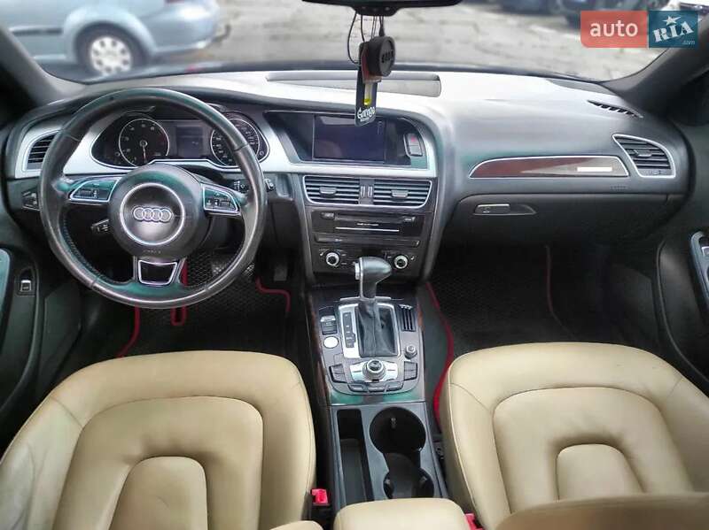 Седан Audi A4 2015 в Кривом Роге