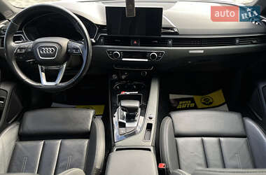 Седан Audi A4 2020 в Мукачево