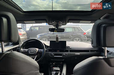 Седан Audi A4 2020 в Мукачево