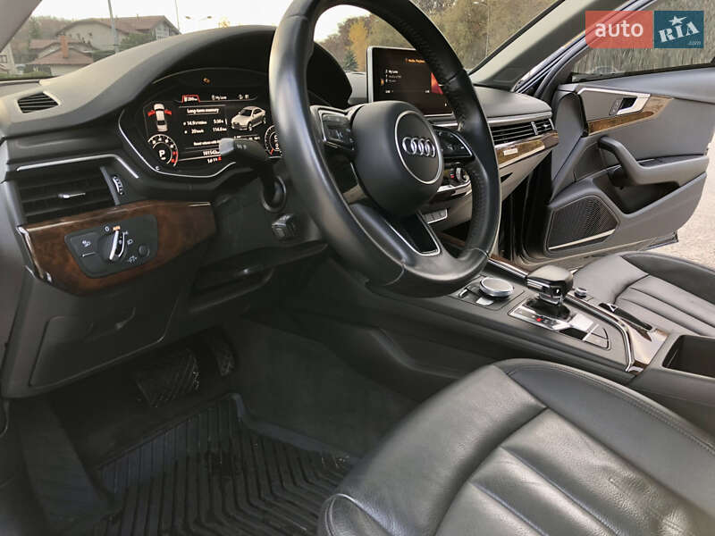 Седан Audi A4 2017 в Дніпрі