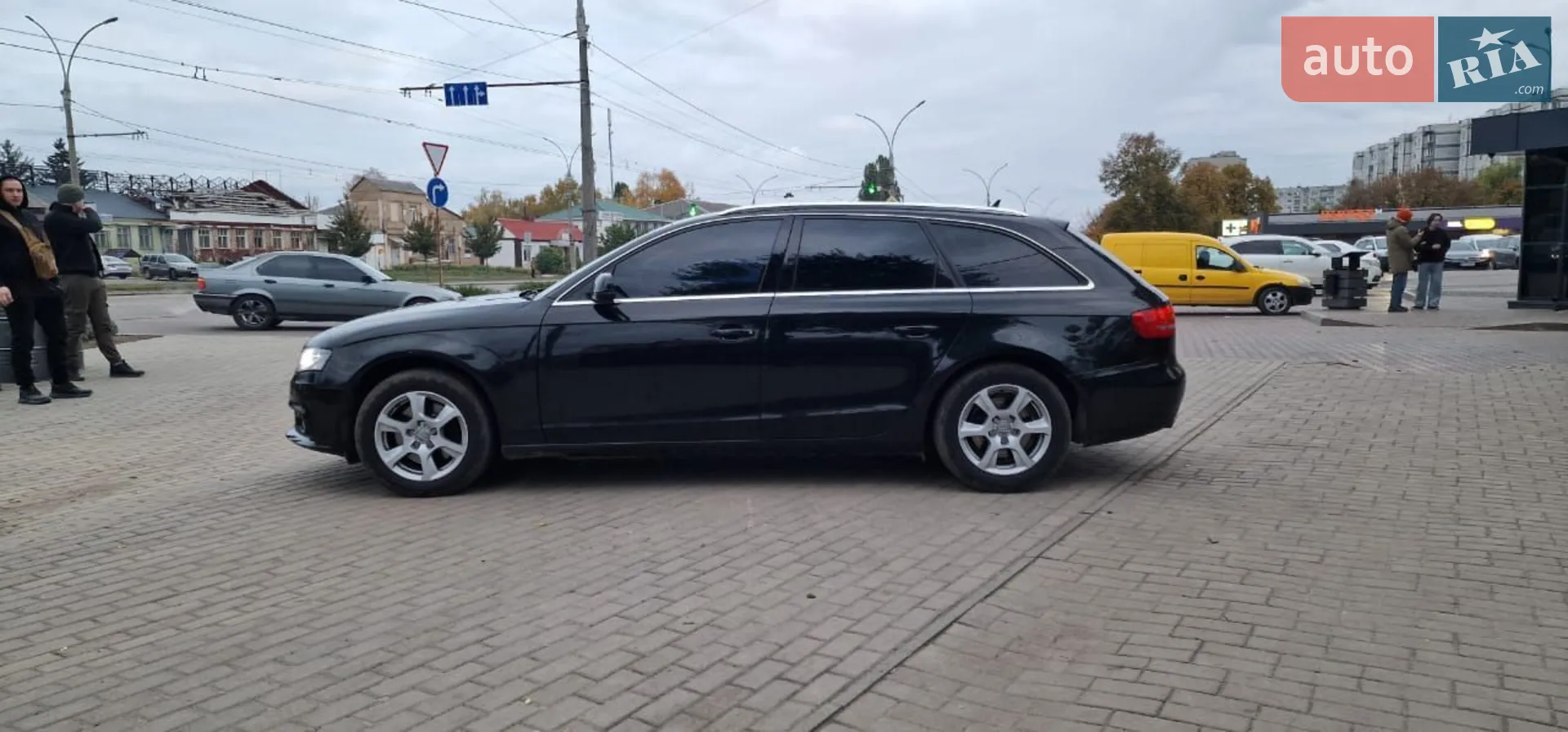 2010 Audi A4 - мініатюра 5