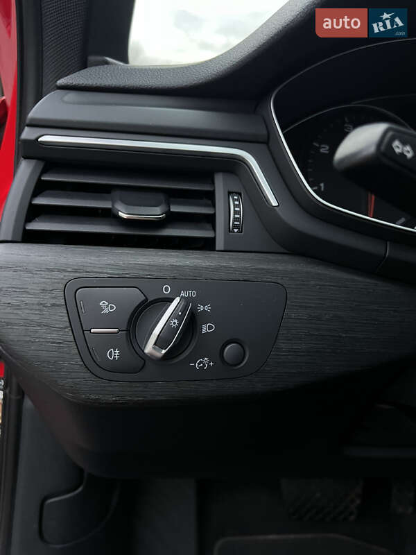 Седан Audi A4 2018 в Луцке фото 20 Седан Audi A4 2018 в Луцке