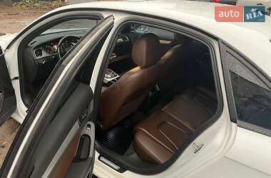 Седан Audi A4 2014 в Житомире