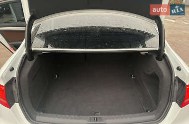 Седан Audi A4 2014 в Житомире