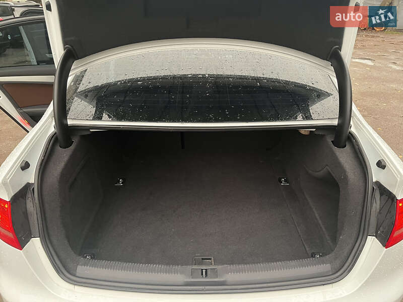 Седан Audi A4 2014 в Коростышеве фото 23 Седан Audi A4 2014 в Коростышеве