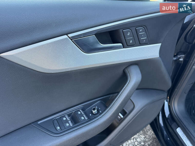 Седан Audi A4 2017 в Луцьку