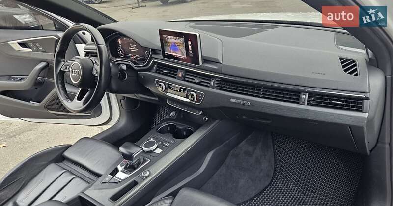 Седан Audi A4 2017 в Киеве фото 19 Седан Audi A4 2017 в Киеве