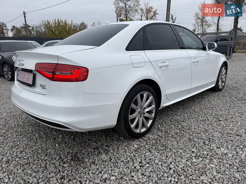 Седан Audi A4 2014 в Переяславе