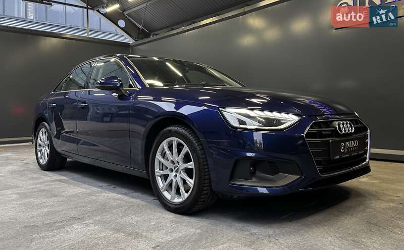 Седан Audi A4 2020 в Києві