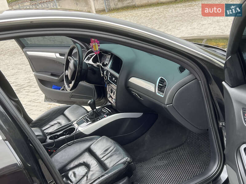 Седан Audi A4 2008 в Борщеві