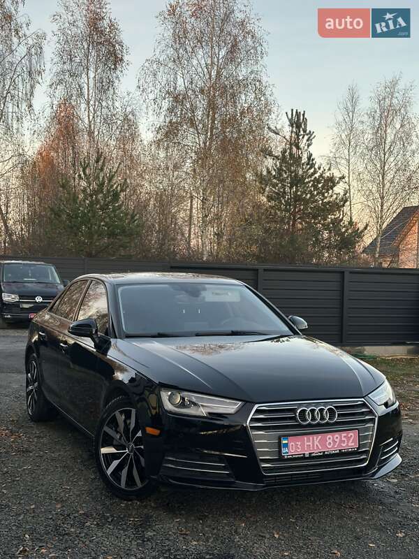 Седан Audi A4 2017 в Любешові