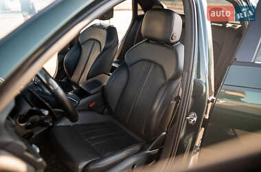 Седан Audi A4 2018 в Львове