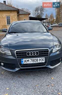 Седан Audi A4 2009 в Звягелі