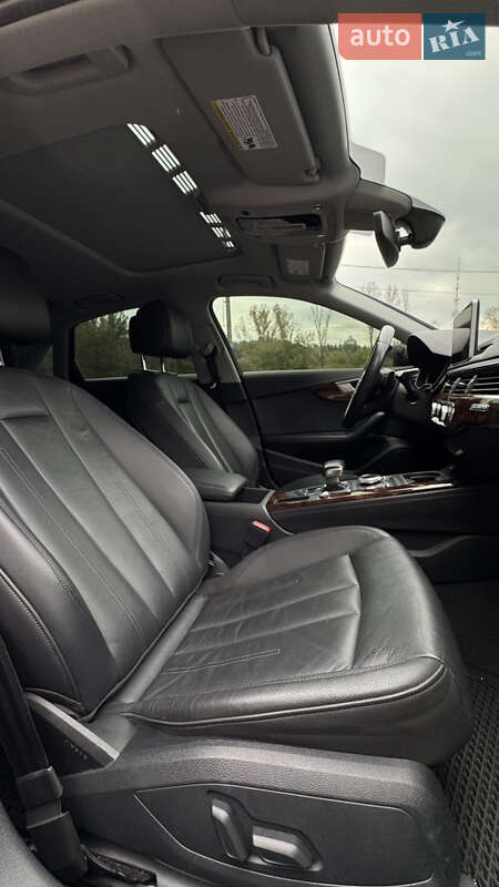 Седан Audi A4 2018 в Киеве