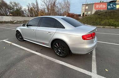 Седан Audi A4 2011 в Ирпене