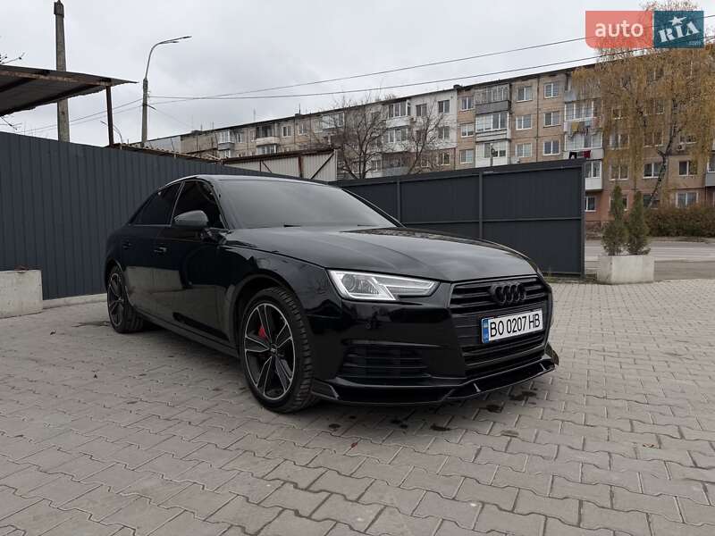 Седан Audi A4 2017 в Тернополе