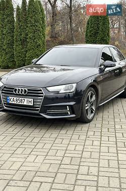 Седан Audi A4 2018 в Киеве