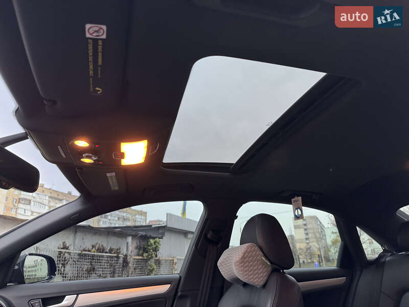 Седан Audi A4 2014 в Киеве