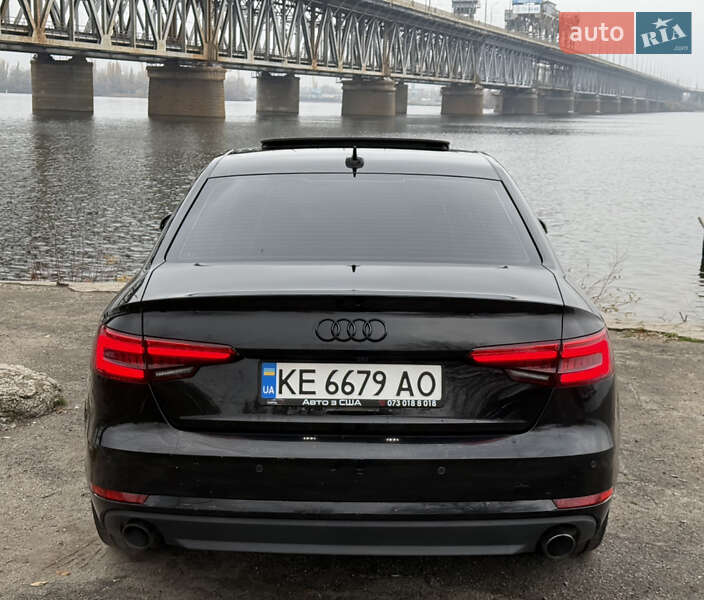 Седан Audi A4 2016 в Дніпрі