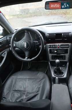 Універсал Audi A4 1998 в Калинівці