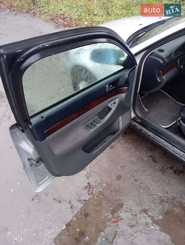 Універсал Audi A4 1998 в Калинівці