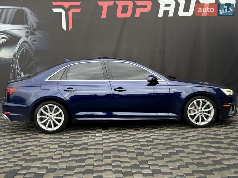 Седан Audi A4 2019 в Львові