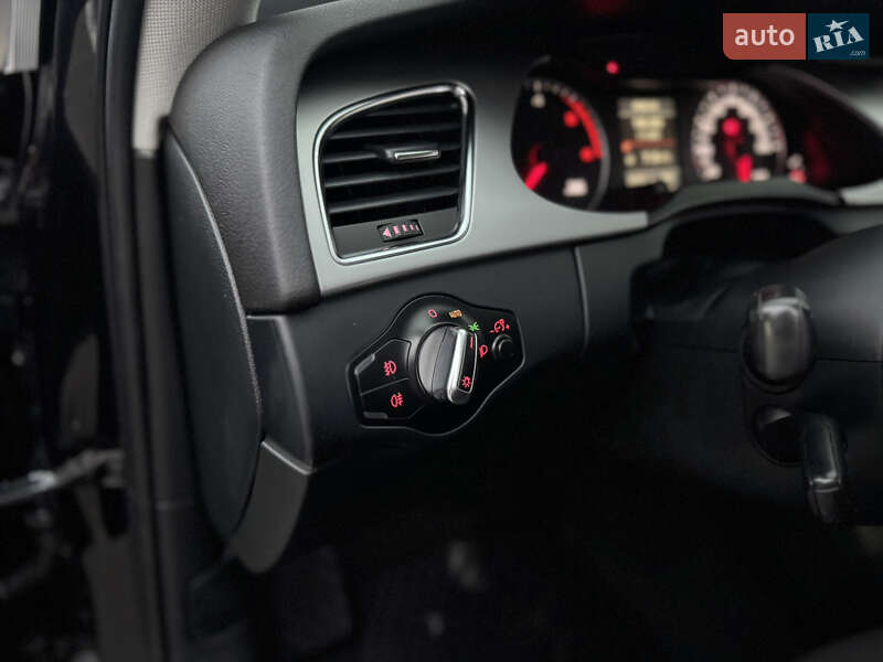 Універсал Audi A4 2011 в Києві