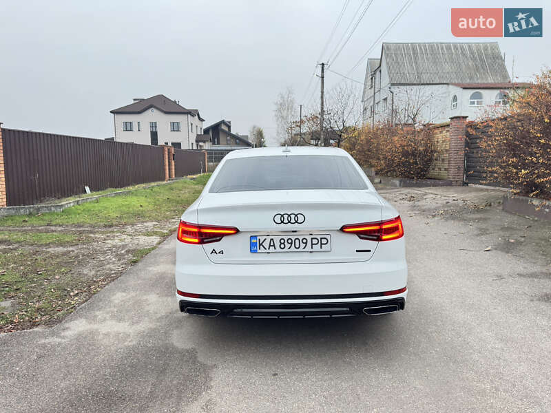 Седан Audi A4 2018 в Києві