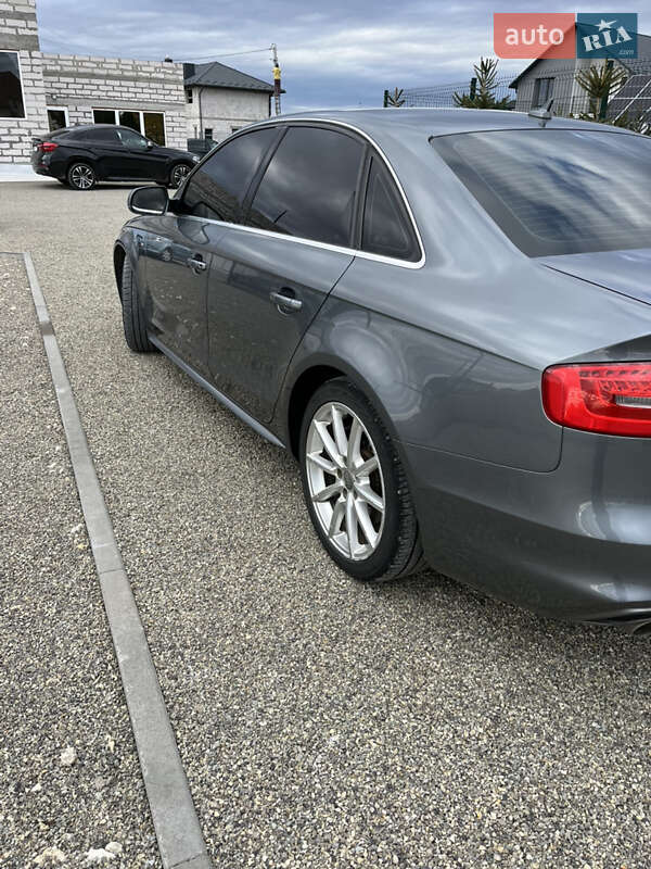 Седан Audi A4 2013 в Тернополі