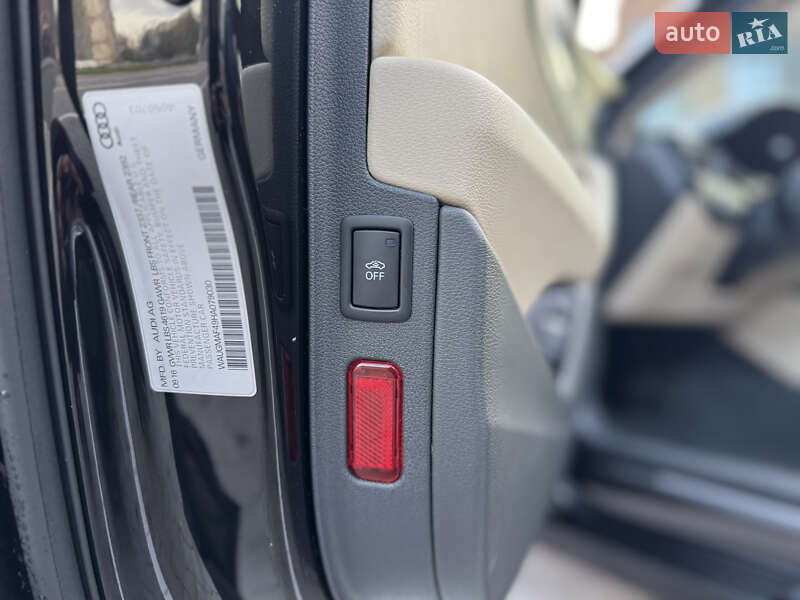 Седан Audi A4 2016 в Тернополе