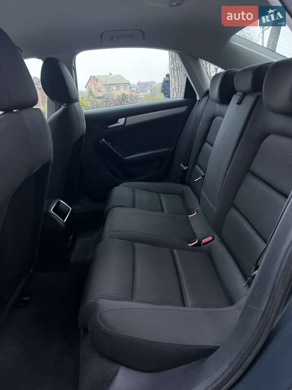 Седан Audi A4 2008 в Вінниці