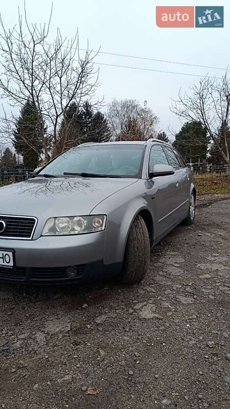 Универсал Audi A4 2003 в Деражне