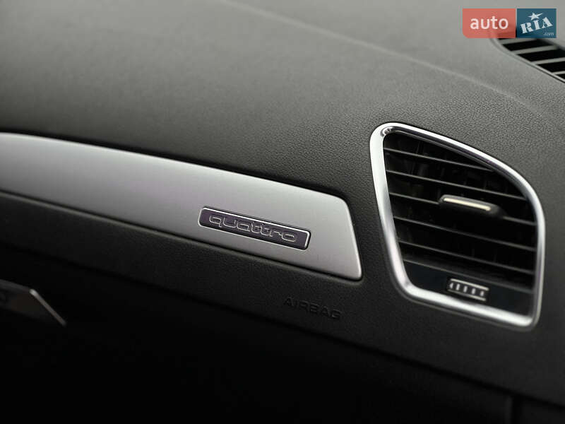 Седан Audi A4 2015 в Києві