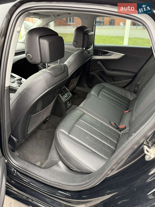 Седан Audi A4 2016 в Днепре
