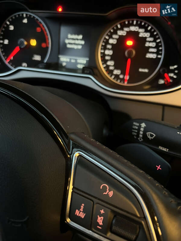 Седан Audi A4 2013 в Тернополі