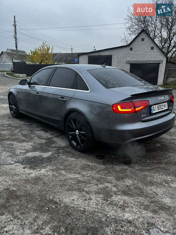 Седан Audi A4 2012 в Баришівка