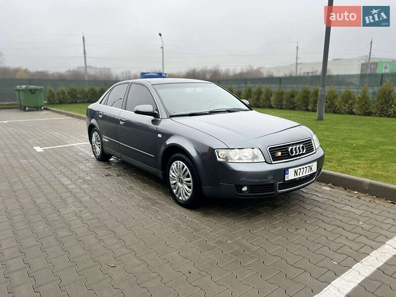 Седан Audi A4 2004 в Виннице