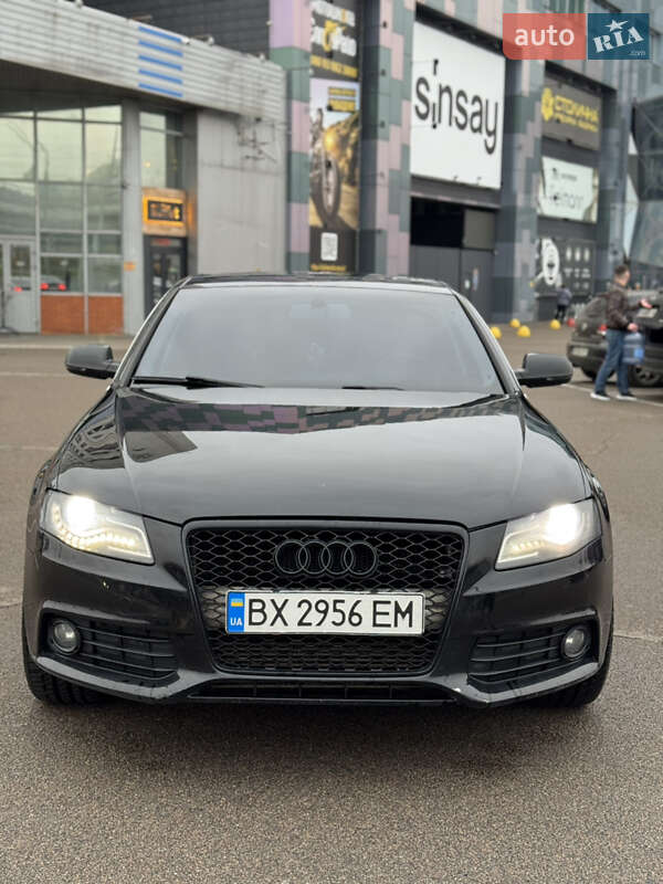 Седан Audi A4 2011 в Києві