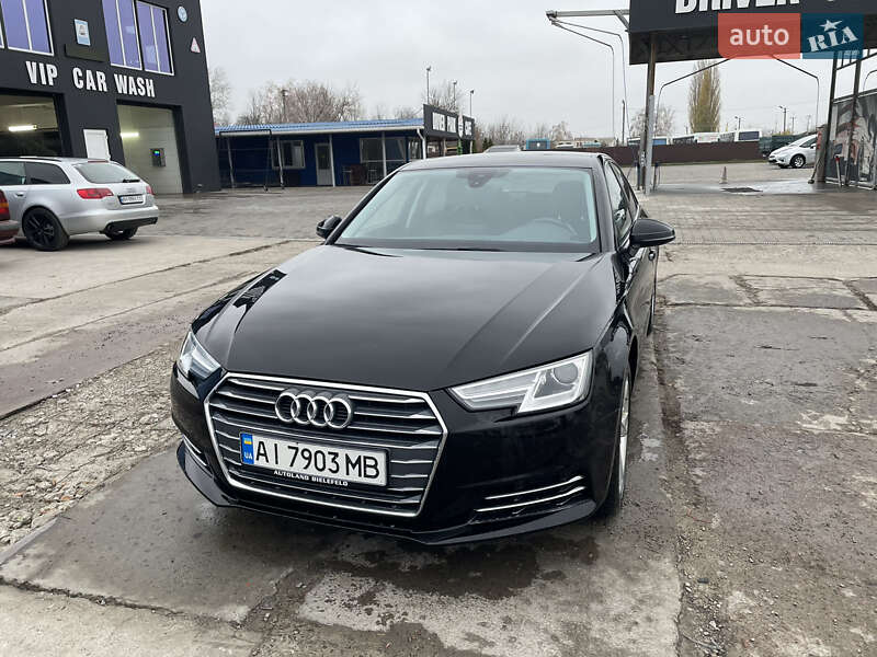 Седан Audi A4 2016 в Києві