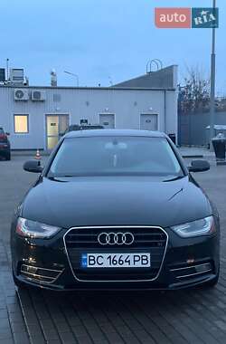 Седан Audi A4 2012 в Киеве