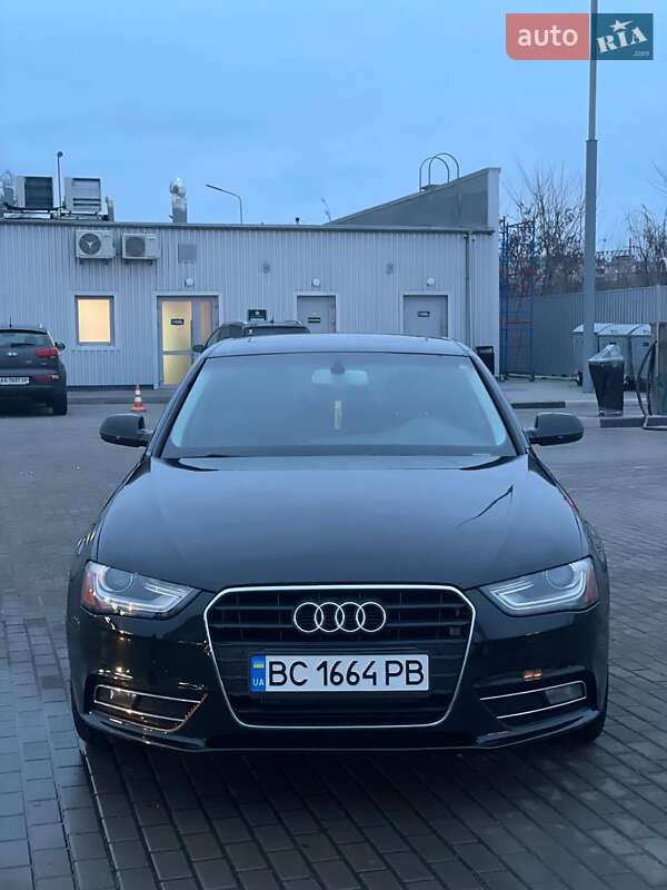 Audi A4 2012