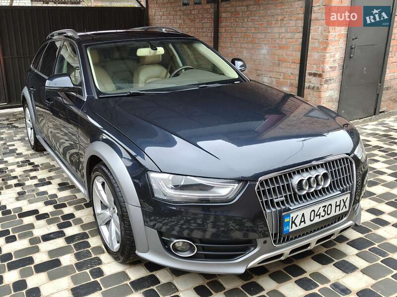Универсал Audi A4 2013 в Киеве