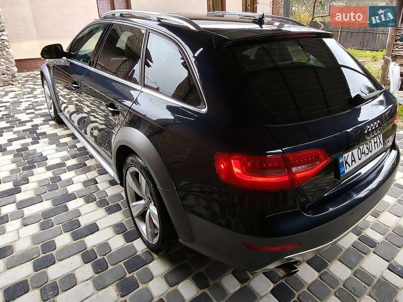 Универсал Audi A4 2013 в Киеве