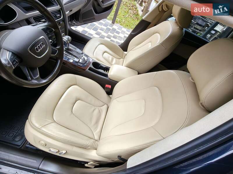 Универсал Audi A4 2013 в Киеве