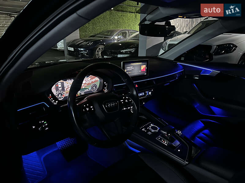 Седан Audi A4 2016 в Одесі